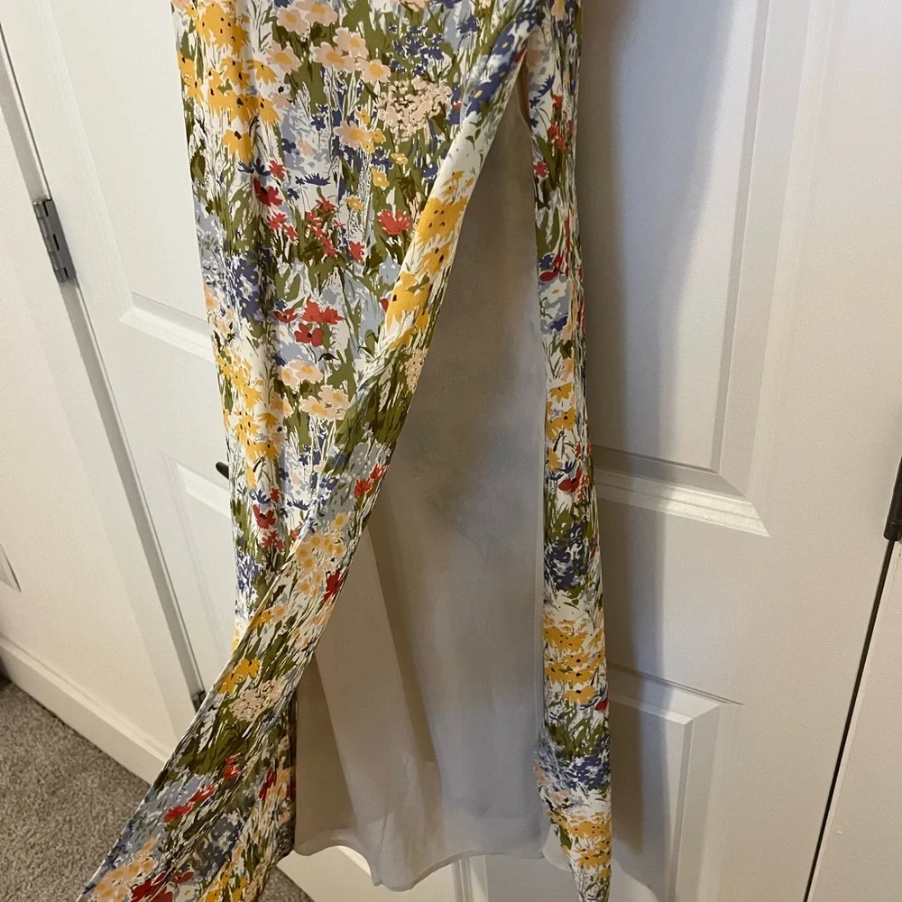 Reformation Kourtney Dress in Countryside - Picture 5 of 6